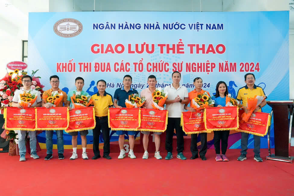 Giao lưu thể thao Khối thi đua các tổ chức sự nghiệp Ngân hàng Nhà nước năm 2024 thành công tốt đẹp