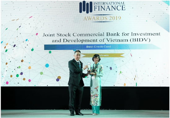                                    BIDV năm thứ 4 liên tiếp nhận giải thưởng  “Thẻ tín dụng tốt nhất Việt Nam” 