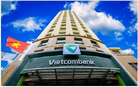                                     S&P tiếp tục đánh giá xếp hạng tín nhiệm Vietcombank cao nhất  trong số những  ngân hàng Việt Nam được đánh giá  xếp hạng năm 2021