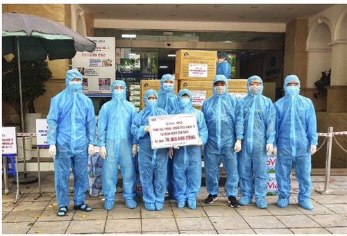                                     Trung tâm Thông tin tín dụng Quốc gia Việt Nam: Chung tay cùng Bệnh viện K phòng, chống đại dịch Covid-19