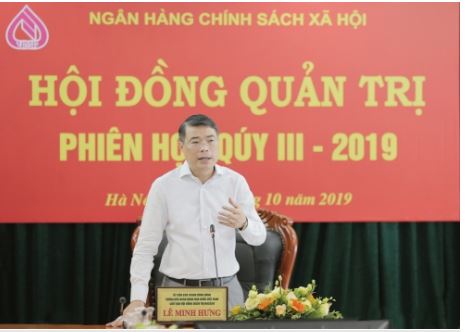                                     Thống đốc Lê Minh Hưng: Thí điểm cho vay tiêu dùng là hướng phát triển tiếp cho NHCSXH