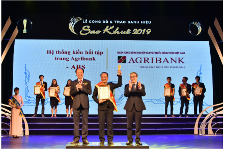                                     Phát huy tinh thần xung kích chuyển đổi số,  Agribank được vinh danh tại 02 hạng mục Giải thưởng Sao Khuê 2019