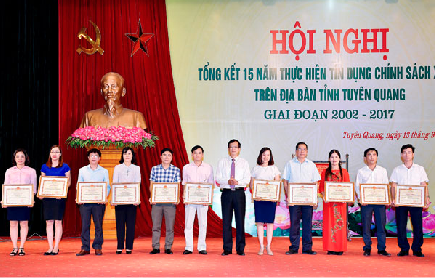 
                                    Hành trình 15 năm đồng hành cùng người nghèo Tuyên Quang