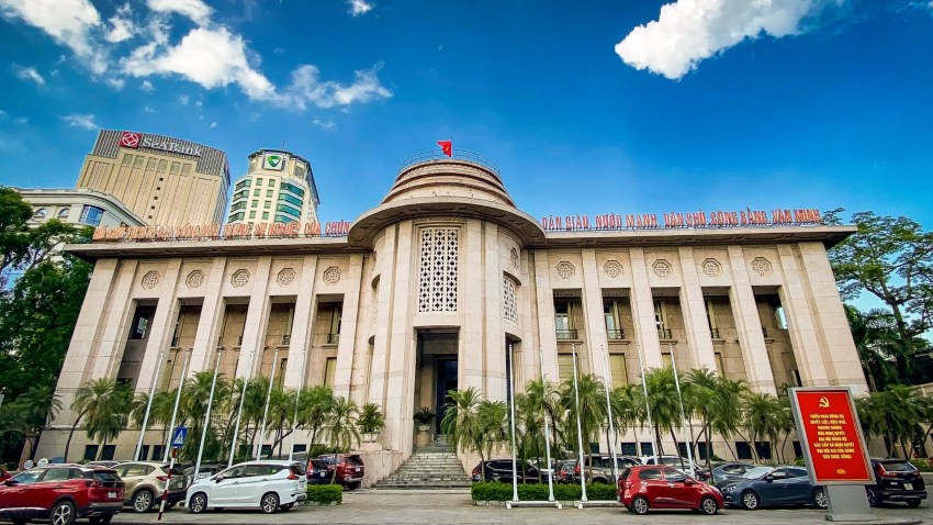 Ngân hàng Nhà nước Việt Nam chỉ đạo các tổ chức tín dụng về hoạt động cung ứng dịch vụ liên quan đến bảo hiểm