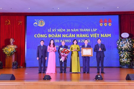 Công đoàn Ngân hàng Việt Nam: Khẳng định những đóng góp quan trọng đối với sự phát triển ngành Ngân hàng  