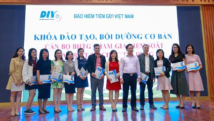                                     Bảo hiểm tiền gửi Việt Nam tổ chức khóa đào tạo  về công tác tham gia kiểm soát đặc biệt  tổ chức tín dụng