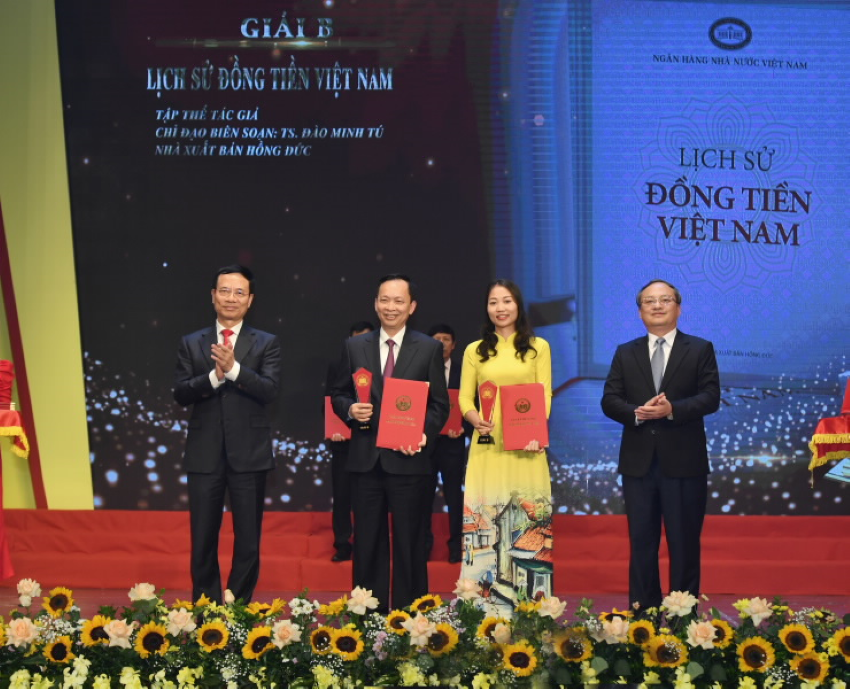 Cuốn sách “Lịch sử đồng tiền Việt Nam” vinh dự đạt giải B Giải thưởng Sách Quốc gia lần thứ V