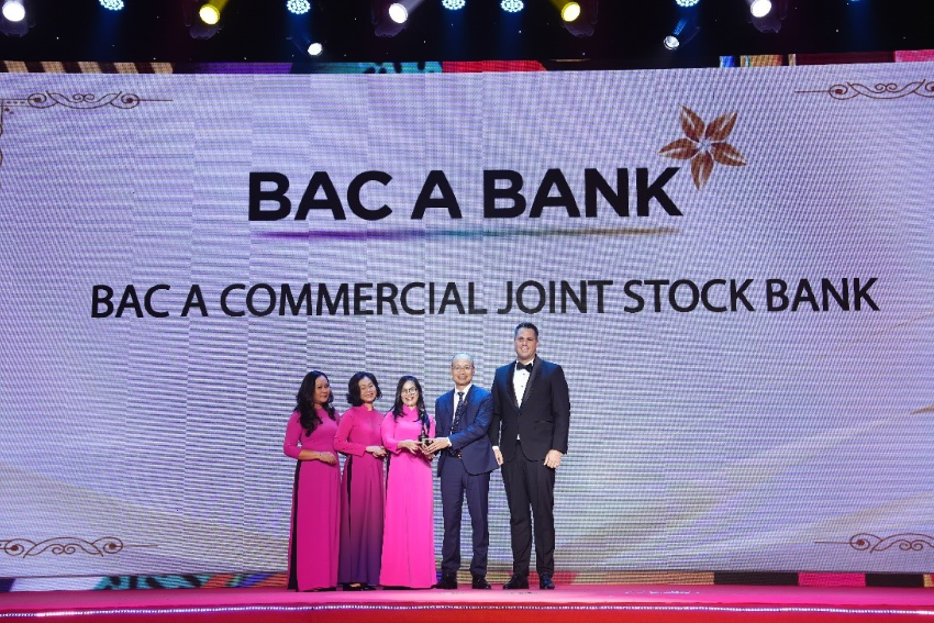 BAC A BANK nhận 02 giải thưởng lớn tại Lễ trao giải “Nơi làm việc tốt nhất châu Á 2023”