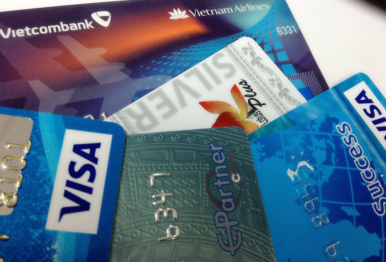 Tăng cường các biện pháp đảm bảo an ninh, an toàn trong hoạt động thẻ ngân hàng