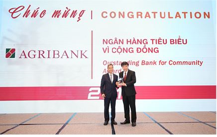                                     Agribank được vinh danh 2 giải thưởng  Ngân hàng Việt Nam tiêu biểu 2019