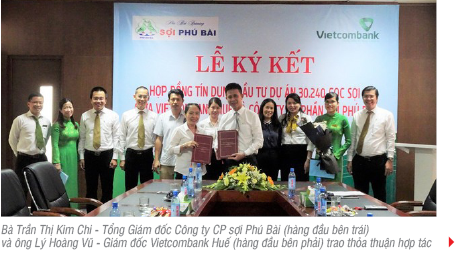                                    Vietcombank Huế ký kết hợp đồng tín dụng đàu tư dự án 30.240 cọc sợi với Công ty Cổ phần Sợi Phú Bài