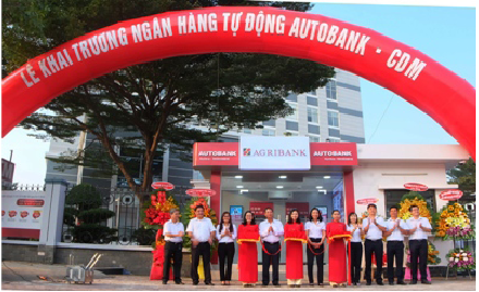                                     Autobank CDM đầu tiên hoạt động  trên địa bàn Khu công nghiệp Sóng Thần