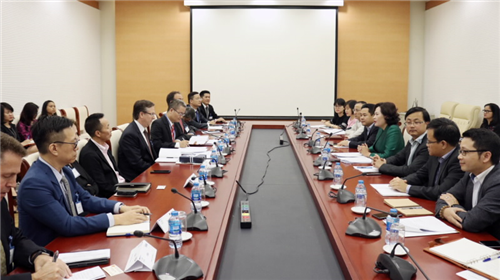                                     Phó Thống đốc NHNN Nguyễn Thị Hồng tiếp Đoàn Hội đồng Kinh doanh Hoa Kỳ - ASEAN