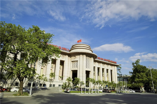                                     Hoạt động của Ngân hàng Nhà nước Việt Nam trên thị trường ngoại tệ và một số hàm ý chính sách