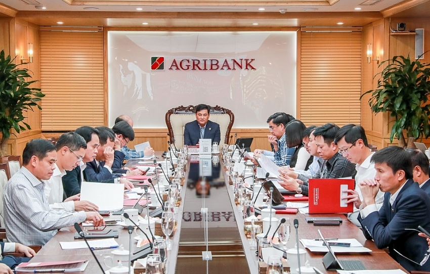 Hệ thống Agribank tập trung triển khai nhiệm vụ kinh doanh ngay từ những ngày đầu năm 2025, nỗ lực cao nhất quyết tâm hoàn thành toàn diện các chỉ tiêu kế hoạch được giao