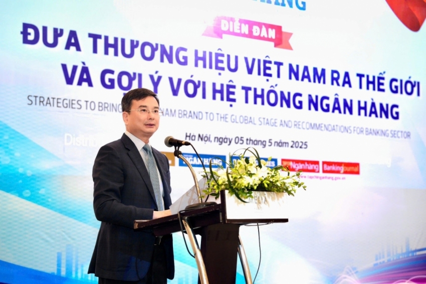 Phó Thống đốc NHNN Phạm Thanh Hà phát biểu Diễn đàn