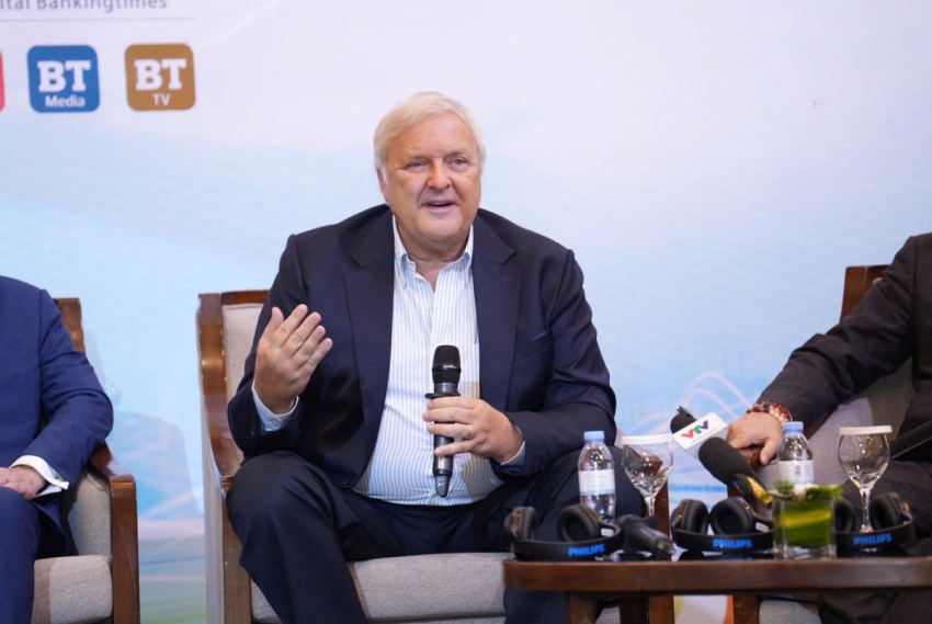 Ông Peter Verhoeven phát biểu tại Diễn đàn