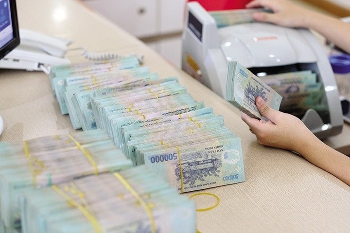 Triển khai thực hiện Kế hoạch xây dựng các nghị định phân cấp, phân quyền, phân định thẩm quyền gắn với mô hình tổ chức chính quyền địa phương 02 cấp trong lĩnh vực tài chính, ngân hàng