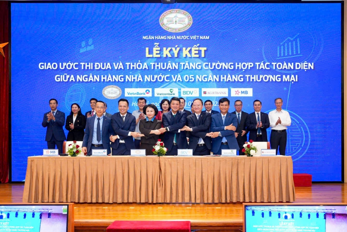 Ngành Ngân hàng tiếp tục tiên phong trong chuyển đổi số, cùng đất nước bước vào kỷ nguyên mới