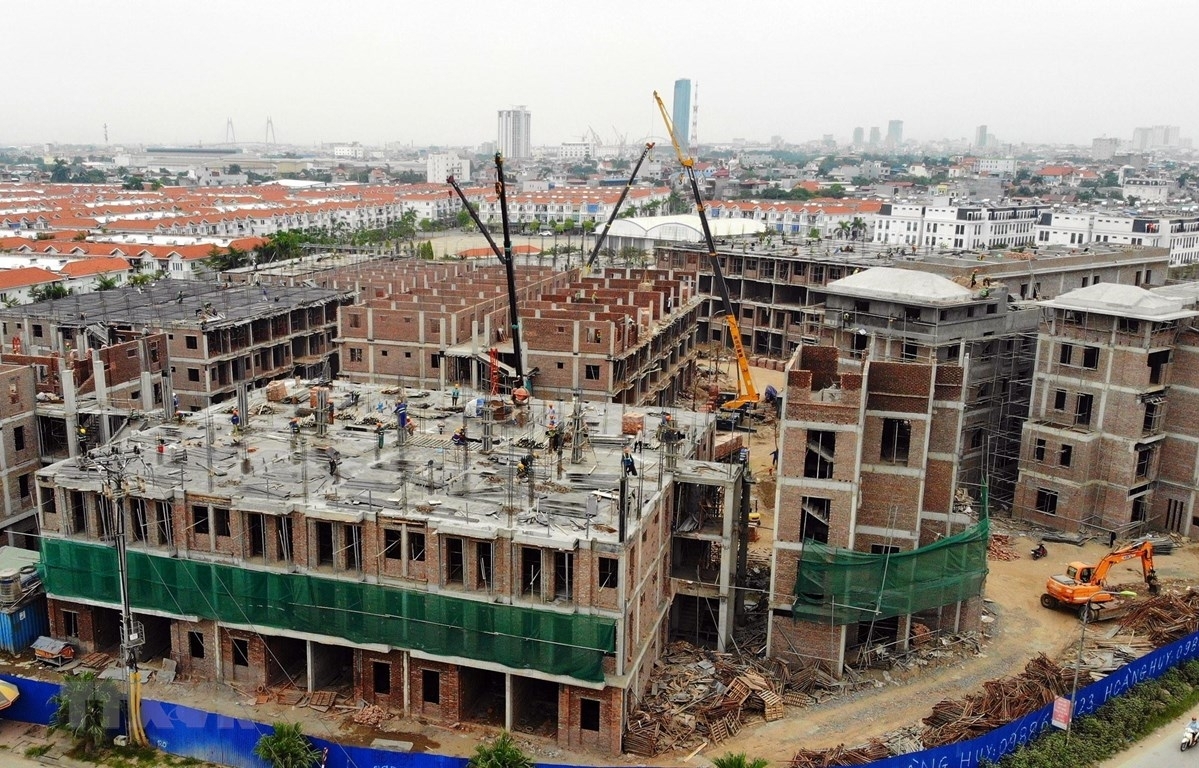 Pháp luật về thế chấp quyền tài sản phát sinh từ hợp đồng mua bán nhà ở hình thành trong tương lai: Phân tích và một số khuyến nghị