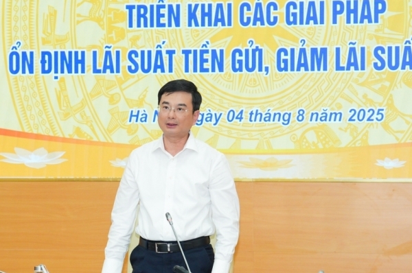 Tiếp tục ổn định lãi suất, hỗ trợ nền kinh tế
