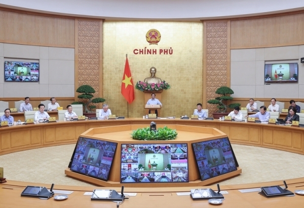 Tín dụng vào bất động sản, chứng khoán, NHNN khẳng định luôn theo dõi sát chỉ số an toàn