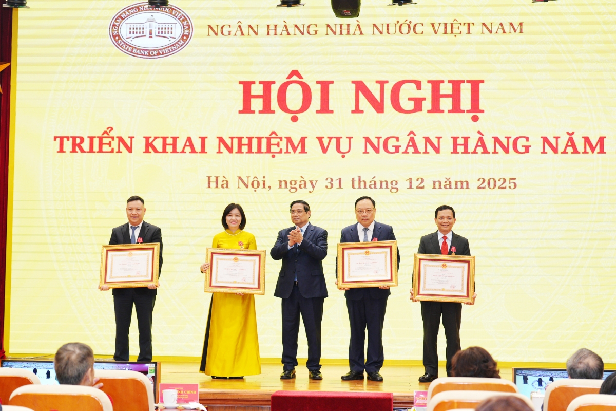 Chính sách tiền tệ góp phần quan trọng trong tăng trưởng kinh tế năm 2025 Chính sách tiền tệ góp phần quan trọng trong tăng trưởng kinh tế năm 2025