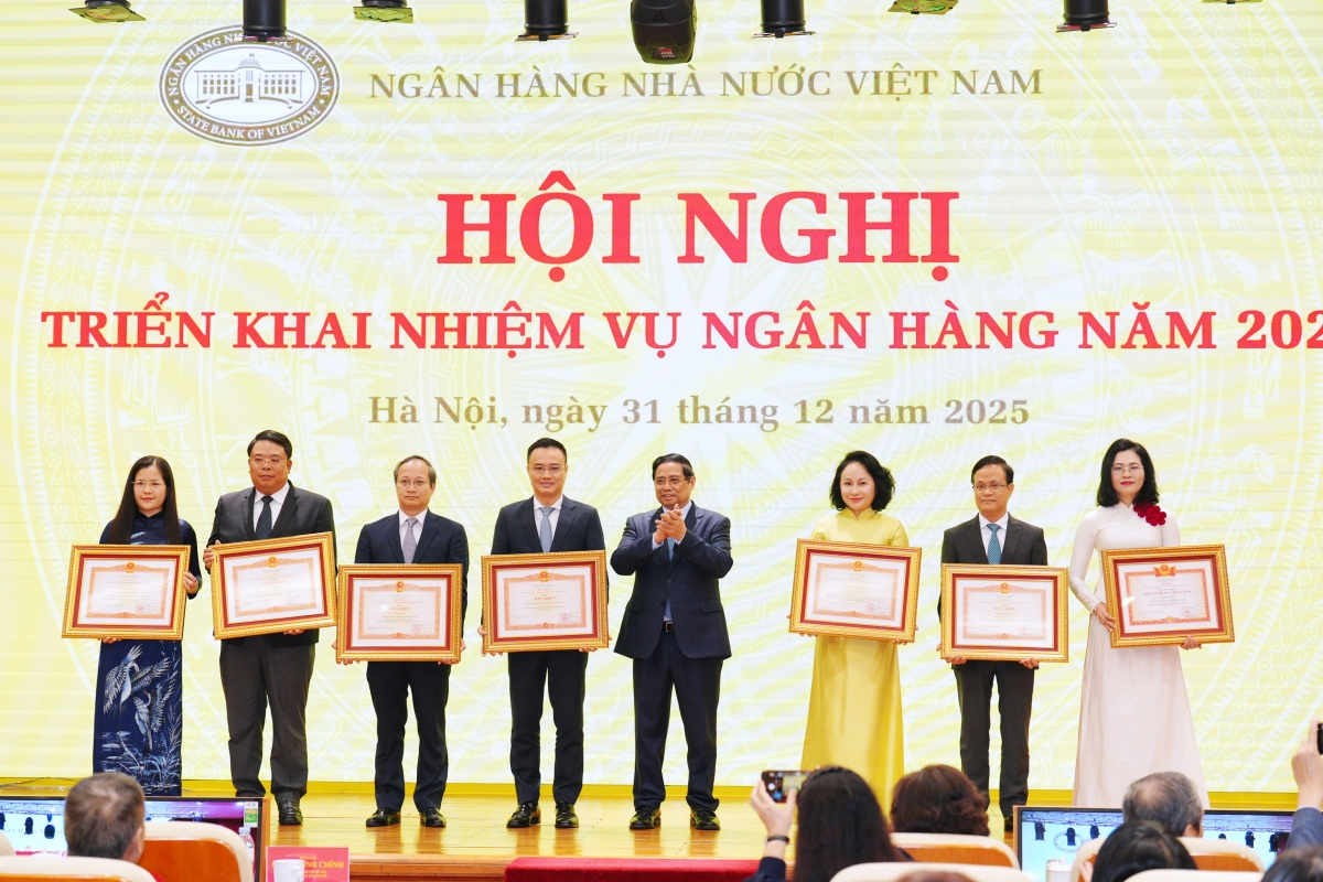 Chính sách tiền tệ góp phần quan trọng trong tăng trưởng kinh tế năm 2025 Chính sách tiền tệ góp phần quan trọng trong tăng trưởng kinh tế năm 2025