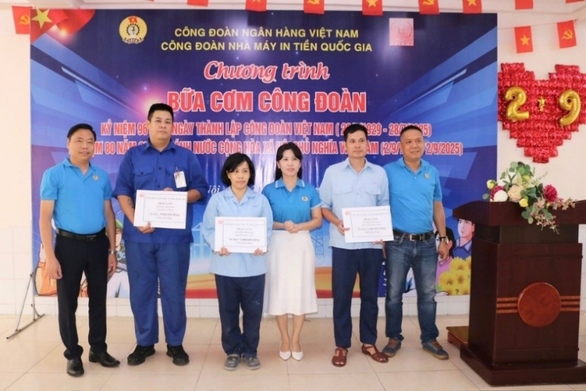 Bữa cơm công đoàn ấm áp, sẻ chia tại Công đoàn Nhà máy In tiền Quốc gia