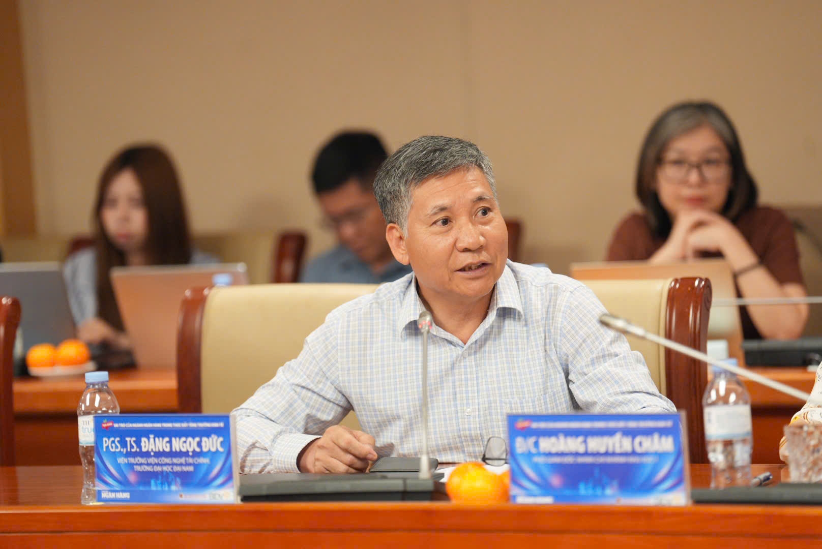 Dòng vốn ngân hàng 