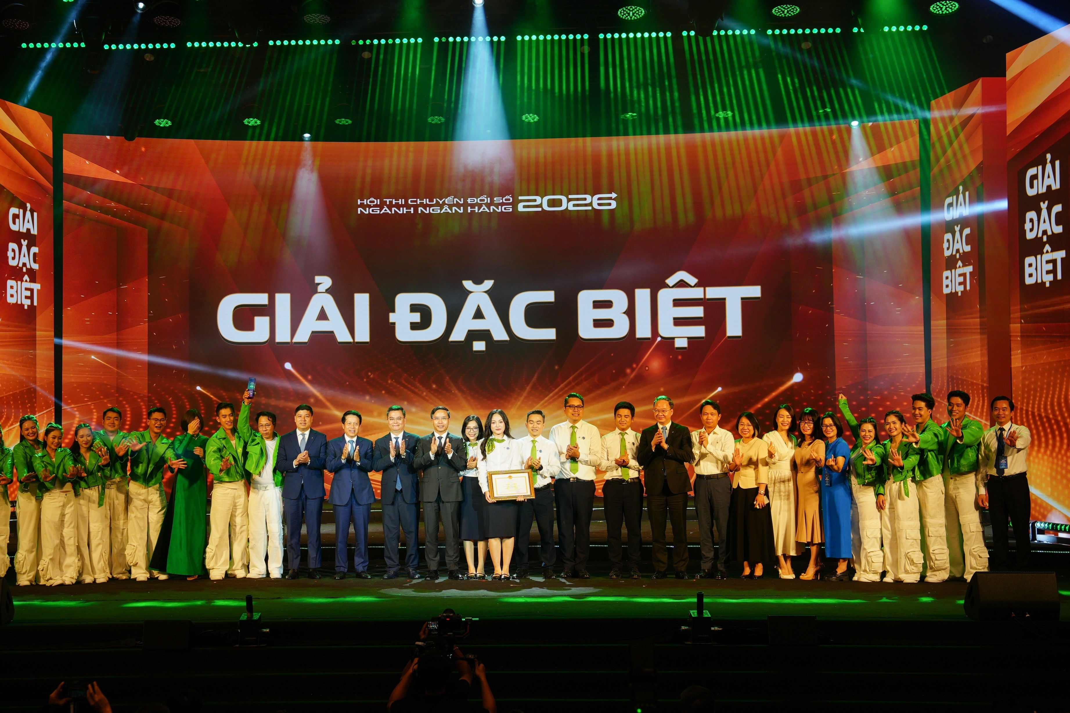 Chuyển đổi số “vun đắp” khát vọng xây dựng ngành Ngân hàng hiện đại, thông minh, phát triển