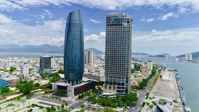 Tác động của chuyển đổi số ngân hàng đến năng lực cạnh tranh của các Trung tâm tài chính quốc tế: Phân tích vĩ mô và hàm ý cho Việt Nam Tác động của chuyển đổi số ngân hàng đến năng lực cạnh tranh của các Trung tâm tài chính quốc tế: Phân tích vĩ mô và hàm ý cho Việt Nam