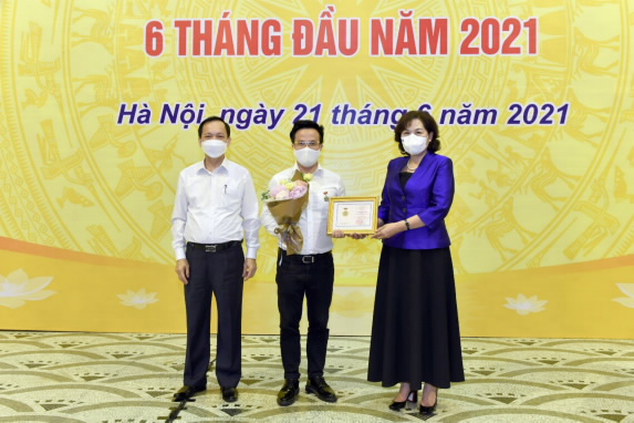 C:Usershang.ninhthuDesktopIMG-5940.JPG