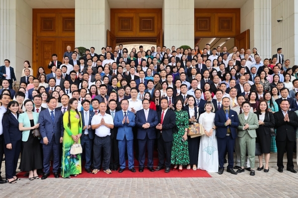 Thống đốc Nguyễn Thị Hồng: Ngành Ngân hàng quyết tâm đồng hành cùng doanh nghiệp phát triển khu vực kinh tế tư nhân